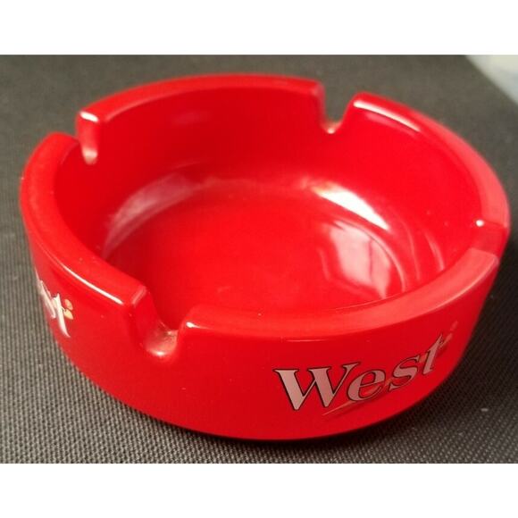 Vintage Red Glass West Cigarettes Ashtray 4" diameter Rare Find ARC France - Picture 3 of 7